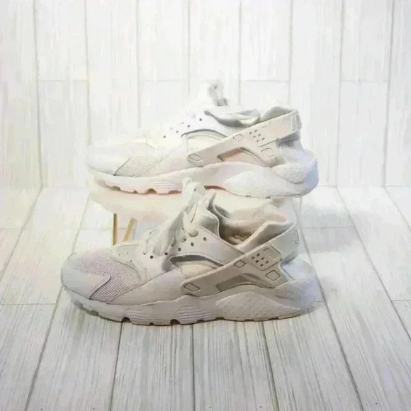 Nike Huarache by Nike 654275-110 size 6.5Y.  Nike Boys Huarache Run 654275-110 - Picture 5 of 14